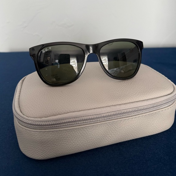 Ray-Ban Classic Black Sunglasses - Picture 1 of 6